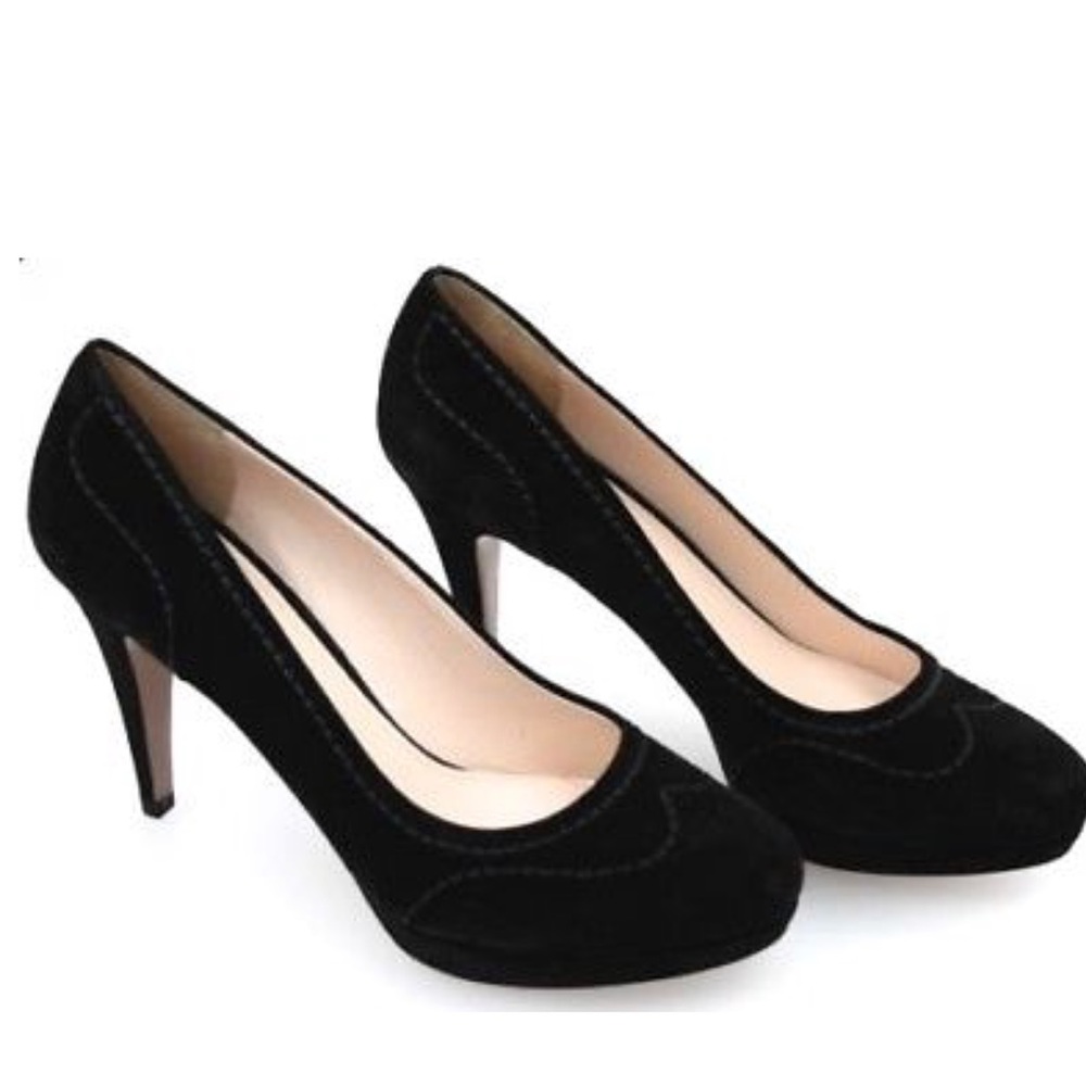 Prada Woman’s Heel Shoes